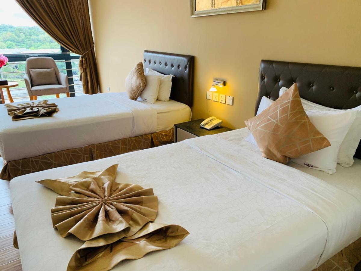 Wafa Hotel&Apartment Kampong Mata Mata Esterno foto