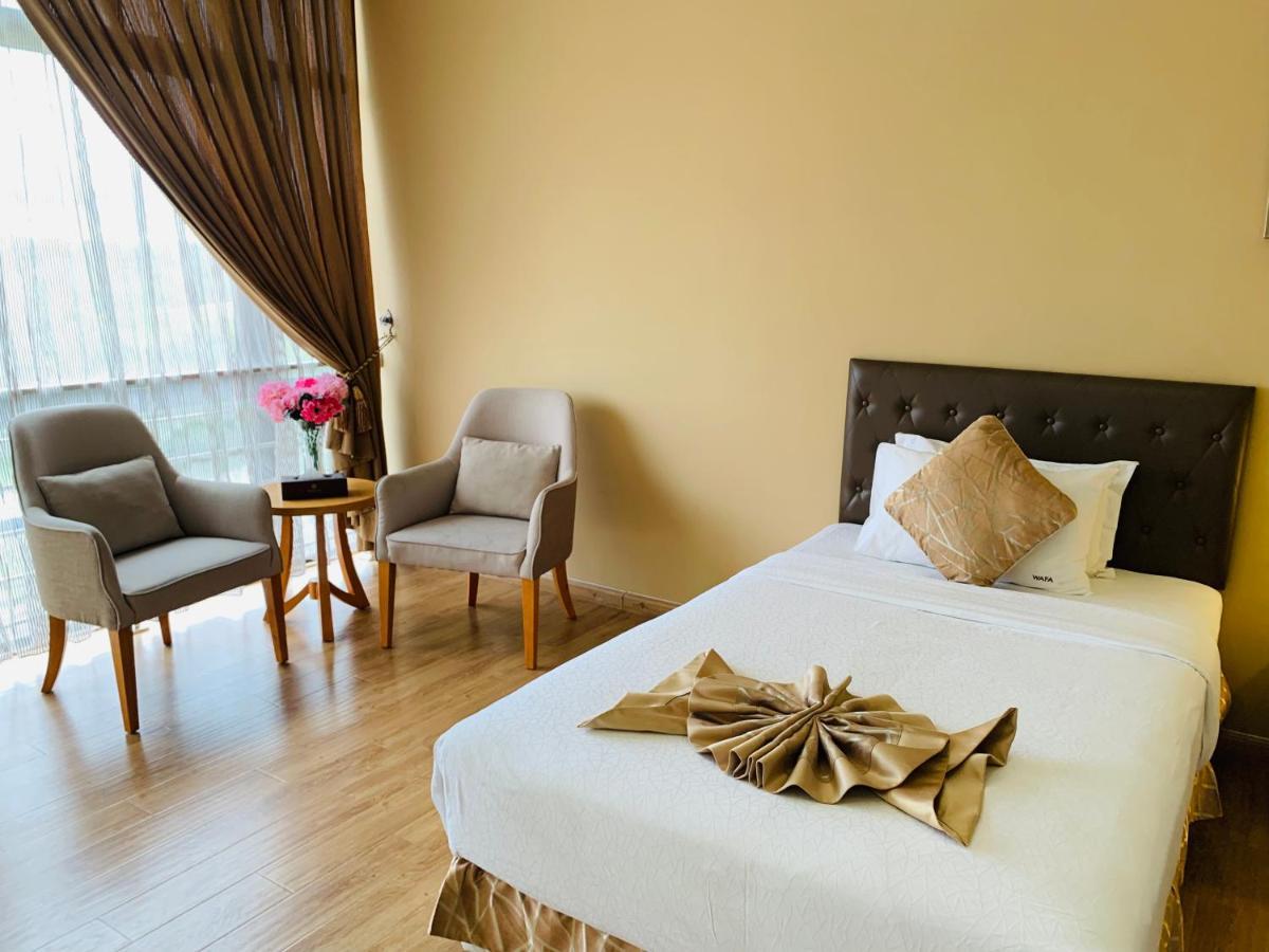 Wafa Hotel&Apartment Kampong Mata Mata Esterno foto