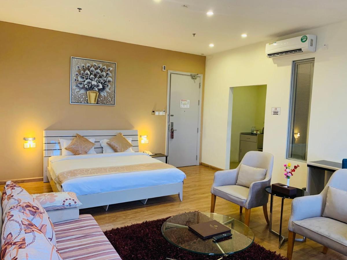 Wafa Hotel&Apartment Kampong Mata Mata Esterno foto